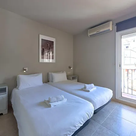 Stay U-Nique Apartments Torre Damians Barcelona Buitenkant foto