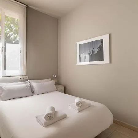 Stay U-Nique Apartments Torre Damians Barcelona Buitenkant foto